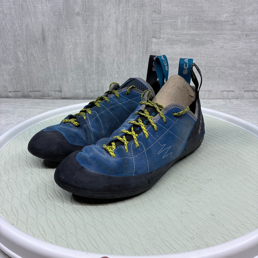 Scarpa Helix Rock Climbing Shoes Men 8.5 Blue Suede Bouldering USED